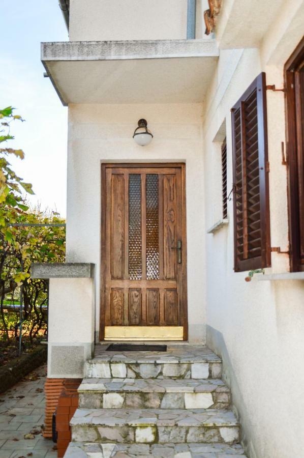 Apartment Zoja Pinezići Zewnętrze zdjęcie