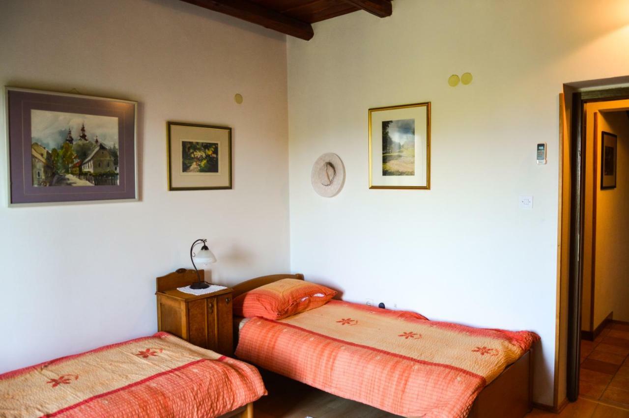 Apartment Zoja Pinezići Zewnętrze zdjęcie